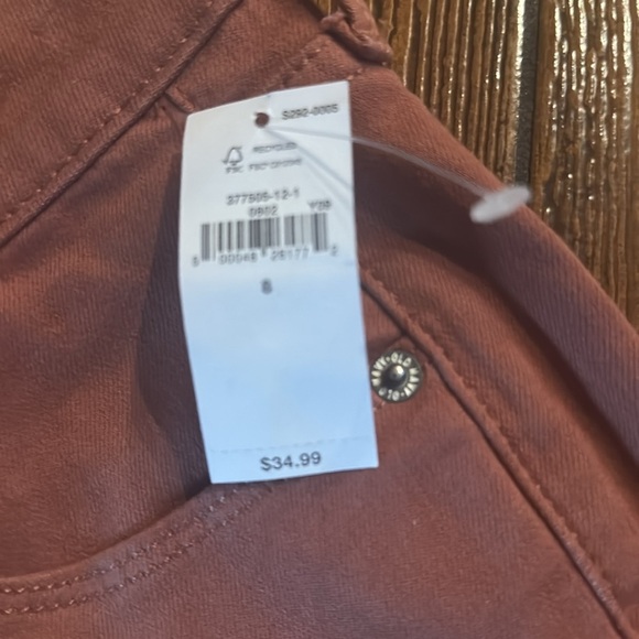 Old Navy Rockstar Super Skinny Mid-Rise Jeans - Picture 7 of 8